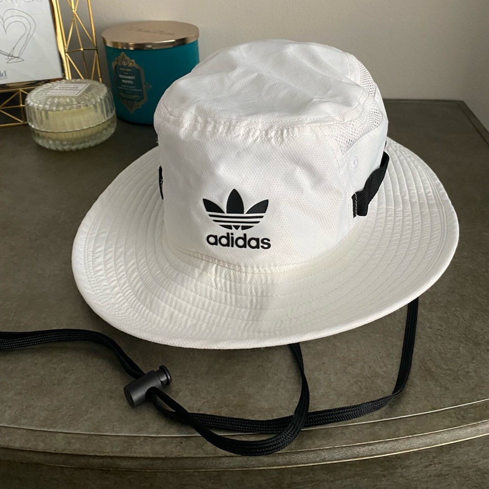 Adidas Bucket Hat